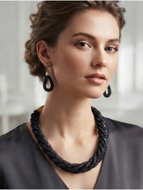 SPARKLE TUBE TWIST NECKLACE AND EARRING SET